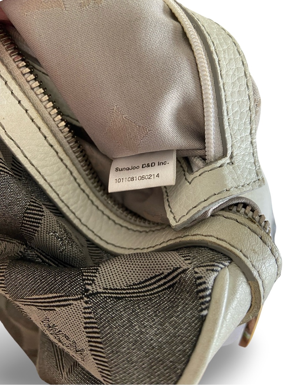 Authentic MCM Brown and Cream Monogram Satchel with Yellow Zip Pulls - Picture 9 of 15